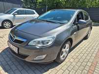 Opel Astra Niski przebieg 128 tys km, Klima, tempomat, czujniki parkowania