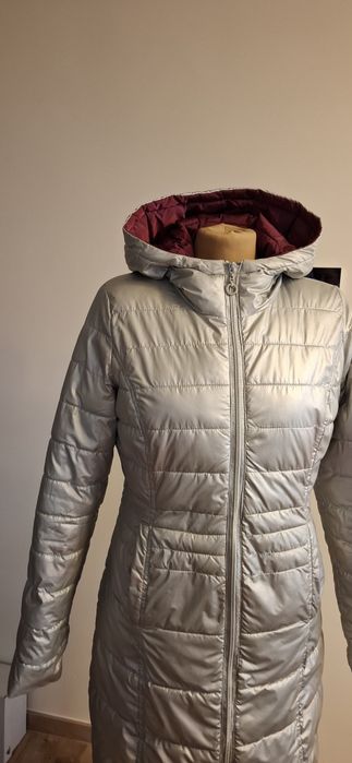 Dwustronna kurtka mohito bordowo-srebrna.