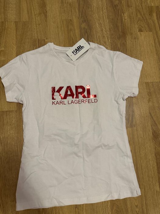 Жіноча футболка  гарної якості