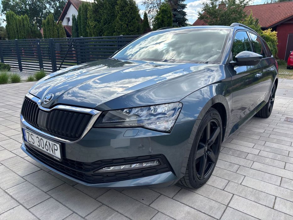 Skoda Superb DSG Pierwszy właściciel Faktura Vat 23% Salon Polska ASO Bezwypadkowy