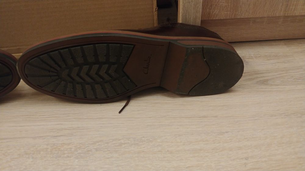 Clarks - Brązowe buty sznurowane męskie