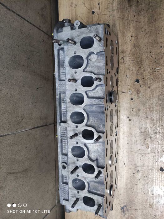 Głowica 2.5 TDI crafter lt t4 po regeneracji Kompletna