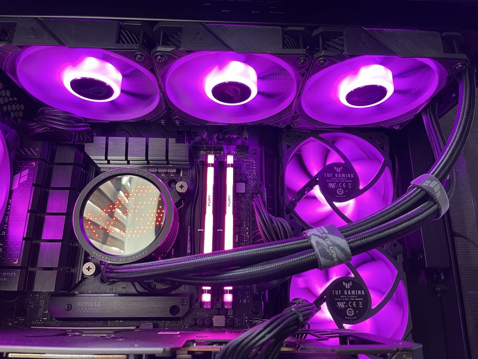 Продам водяное охлаждение ASUS ROG RYUO III с ПОЛНЫМ комплектом!