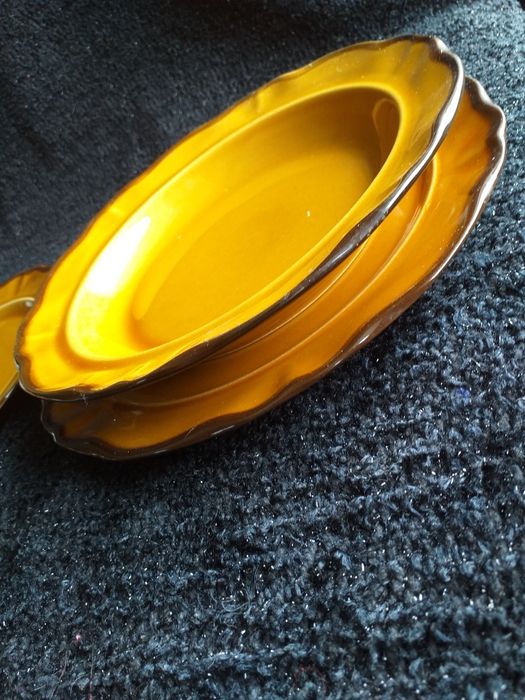 Stary talerz głęboki z porcelitu Pruszków