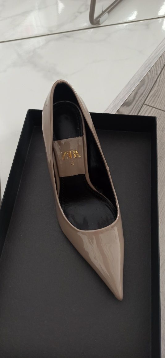 Новые Туфли Zara 38 размер