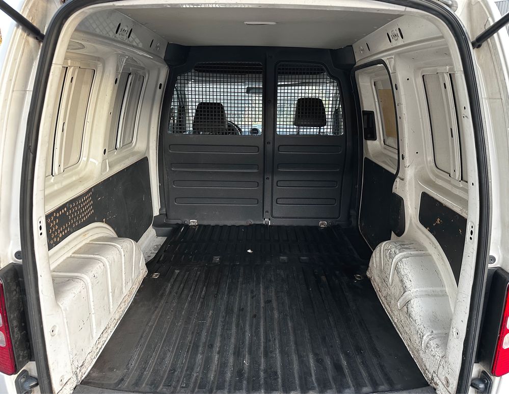 Vw Caddy 1.6 Tdi - 2010/10