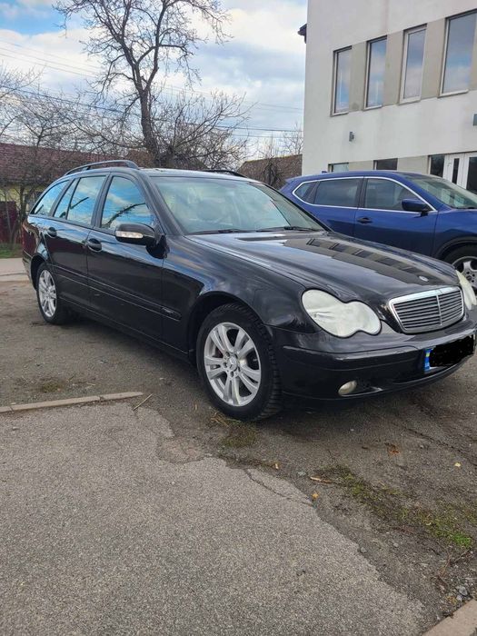 Продаю Mercedes w203 2.2 cdi пробег302000км
