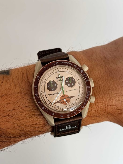 Zegarek Omega Moonswatch Mission to Saturn