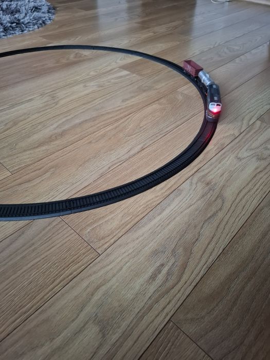 Pociag elektrycznie zasilany