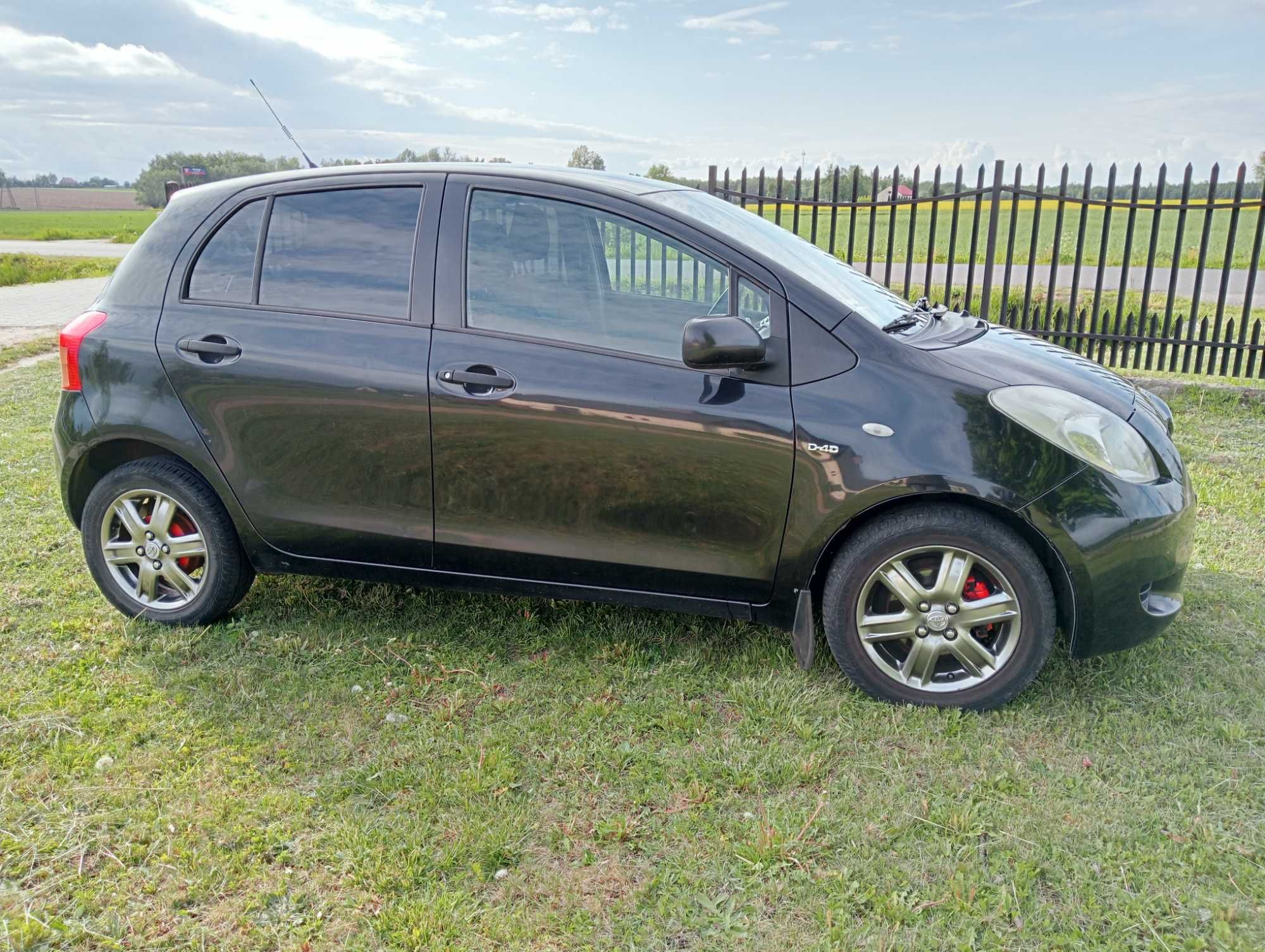 TOYOTA YARIS II 1.4 D-4D bezwypadkowy