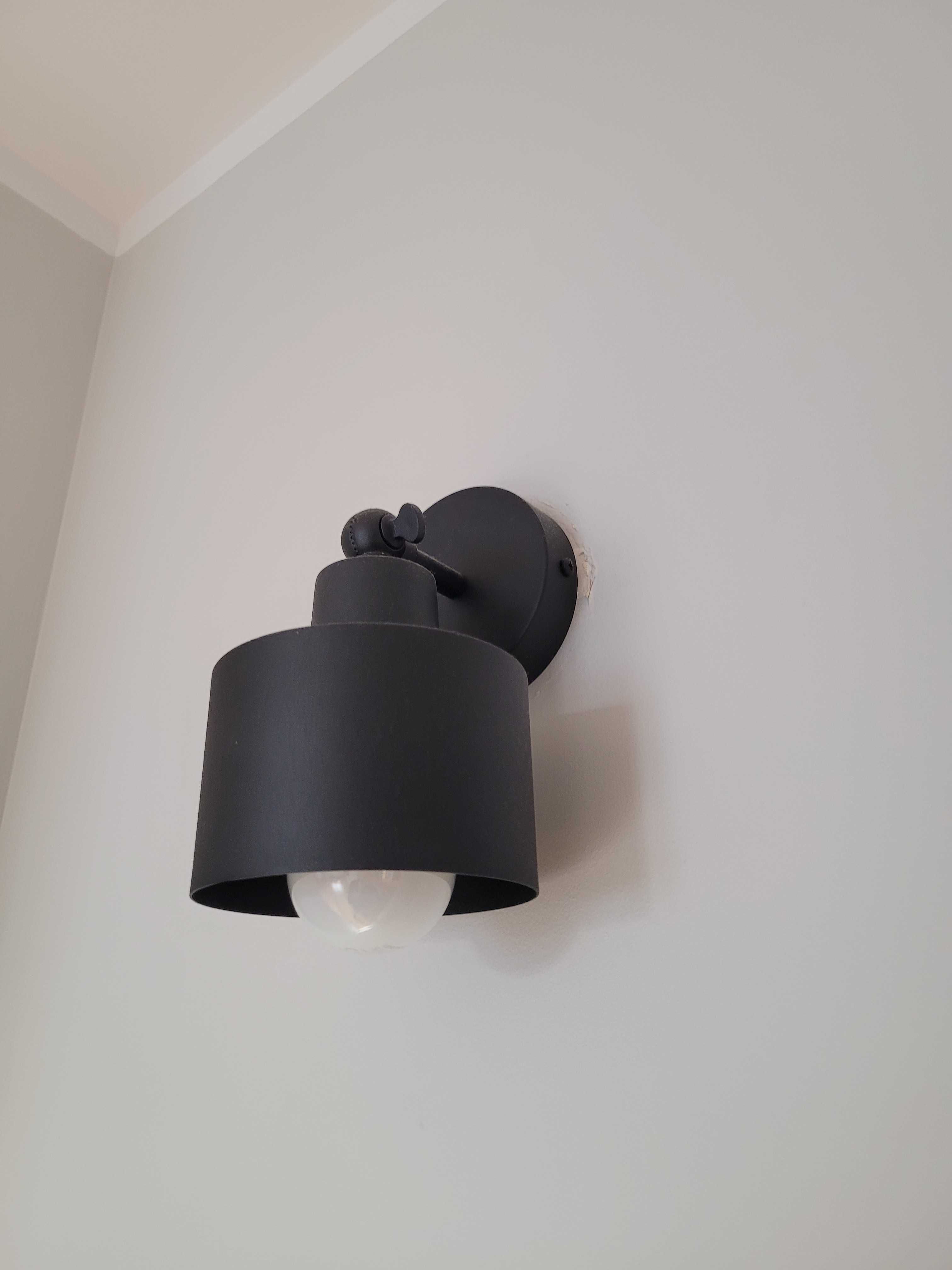 Lampa kinkiet czarny
