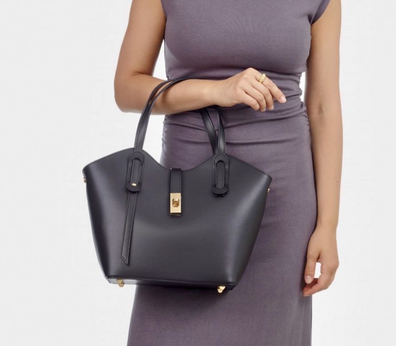 Сумка шопер пудра шкіряна сумка червона бежева чорна Кожаная сумка