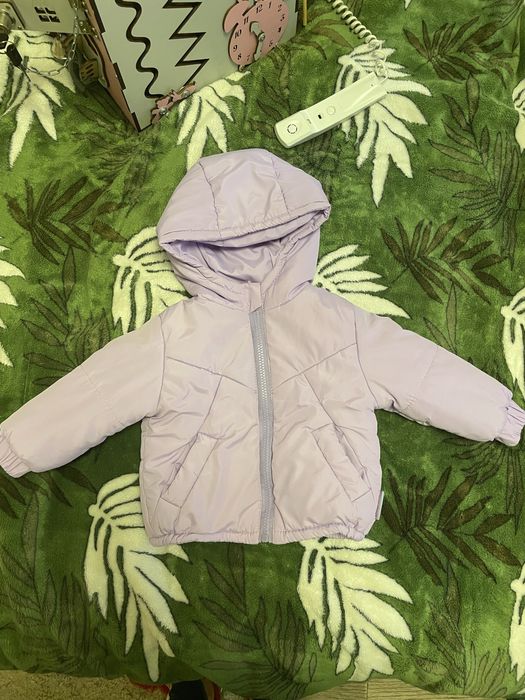 Весняна курточка для дівчинки