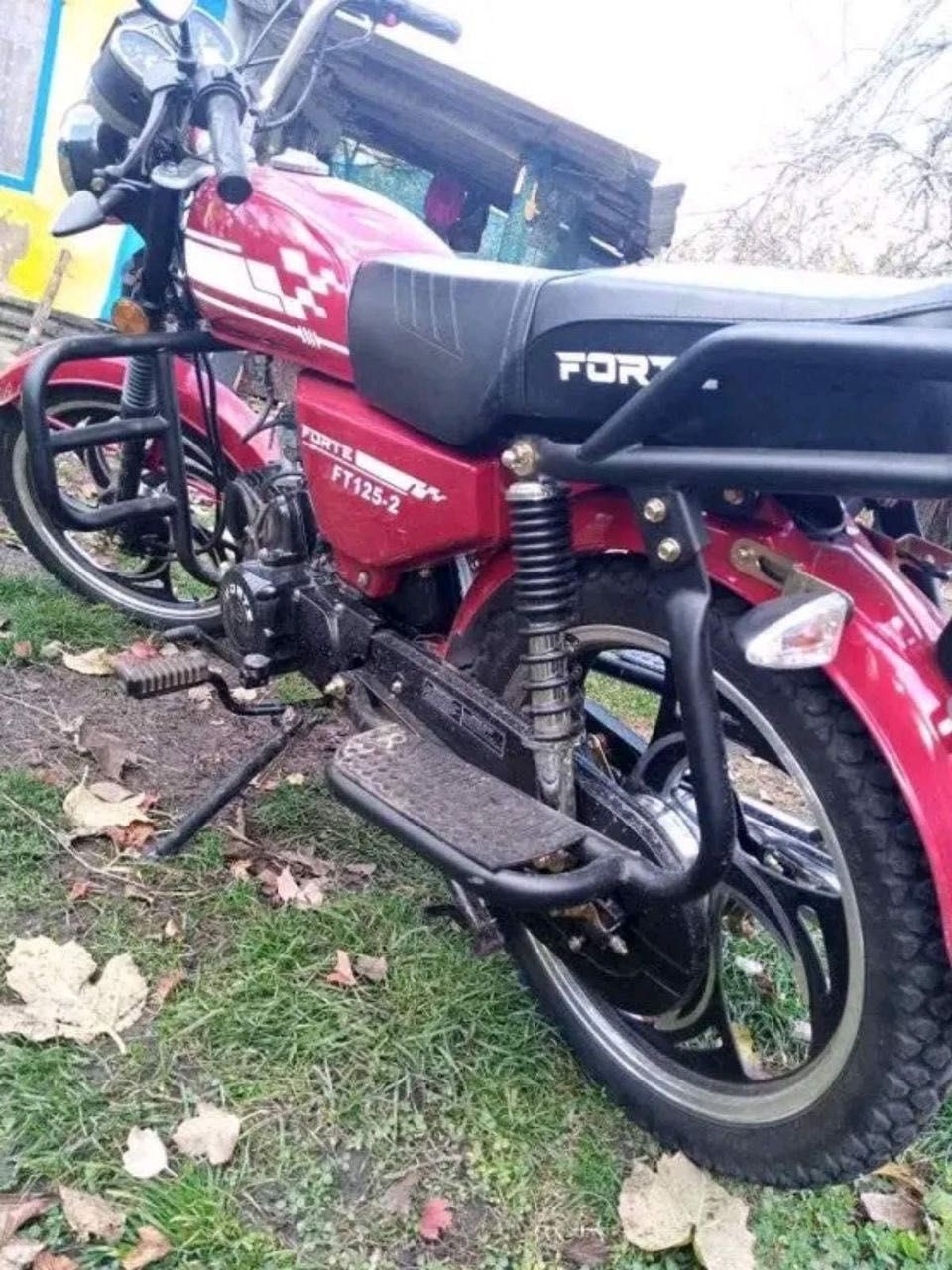 Продам мотоцикл FORTE 125-2