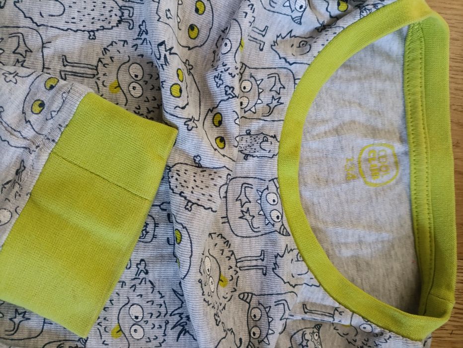 Piżama na chłopca w rozm 134 w doskonałym stanie