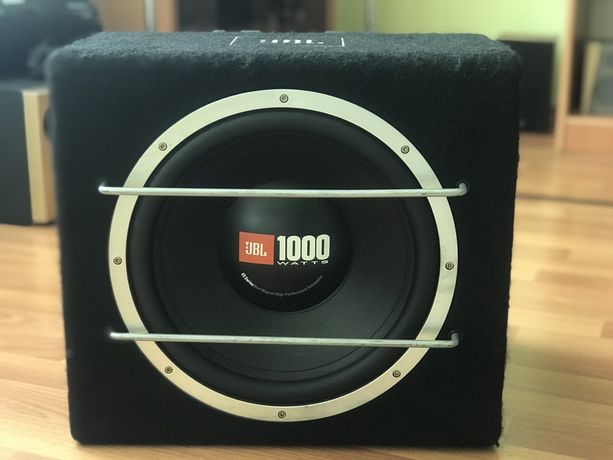 Сабвуфер JBL 1000