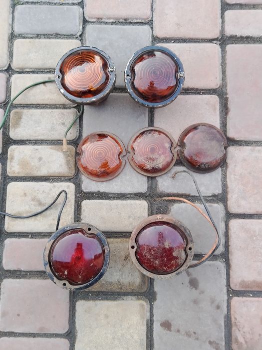 Задні фонарі стоп поворот габарит підсвітлювач