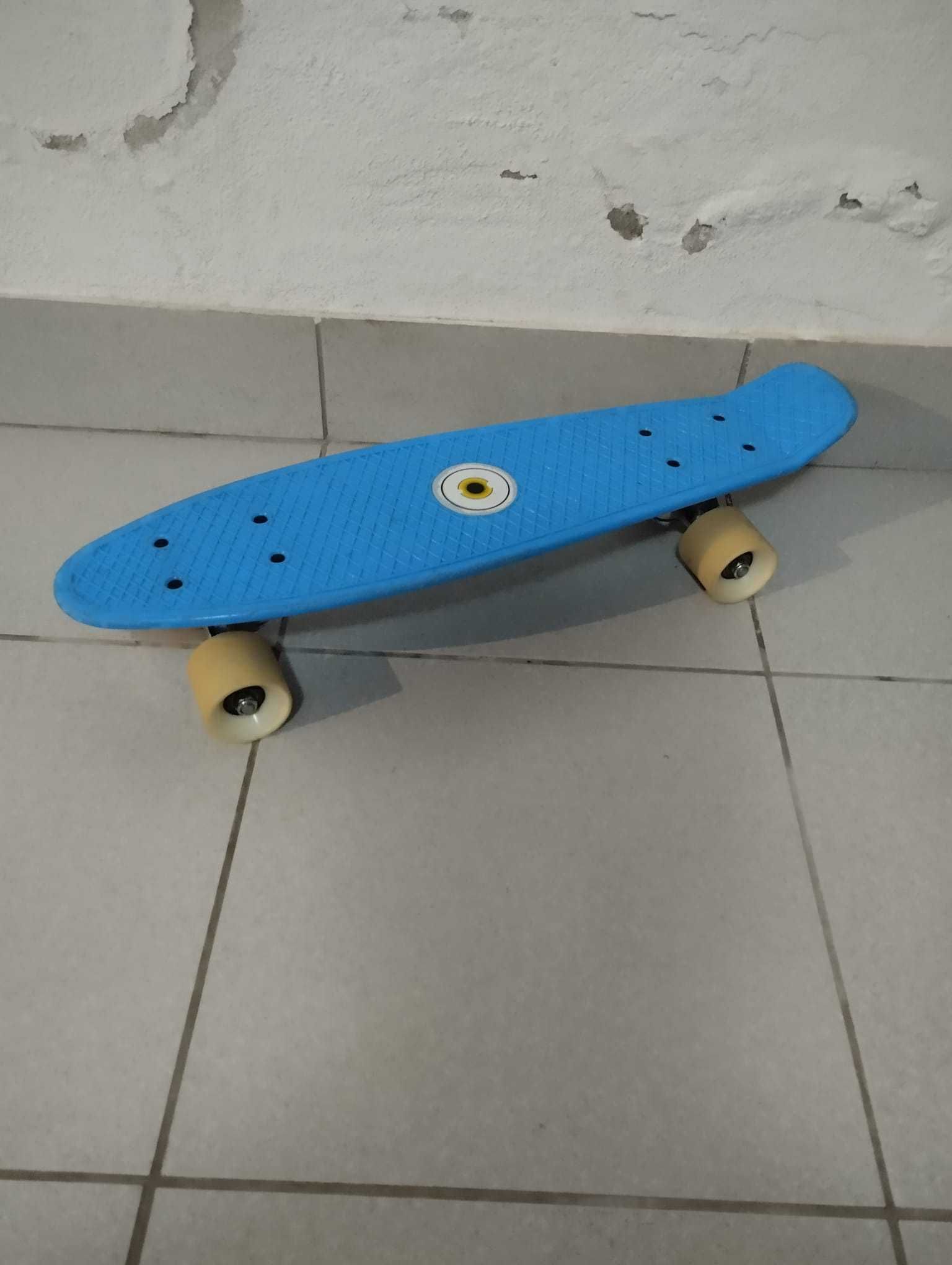 Mini skateboard criança/adolescente