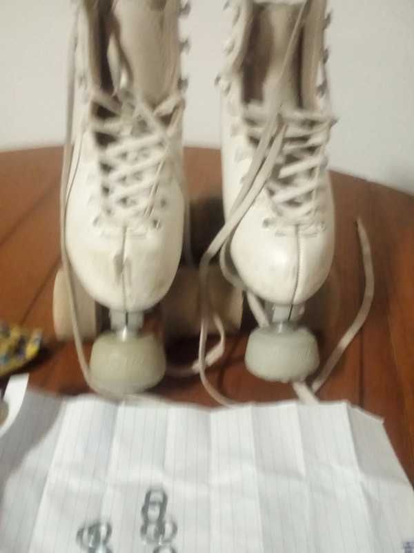 Patins para patinagem artística, tamanho 33, bota EDEA chasi Variant