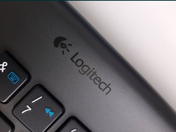 Безпровідна клавіатура Logitech