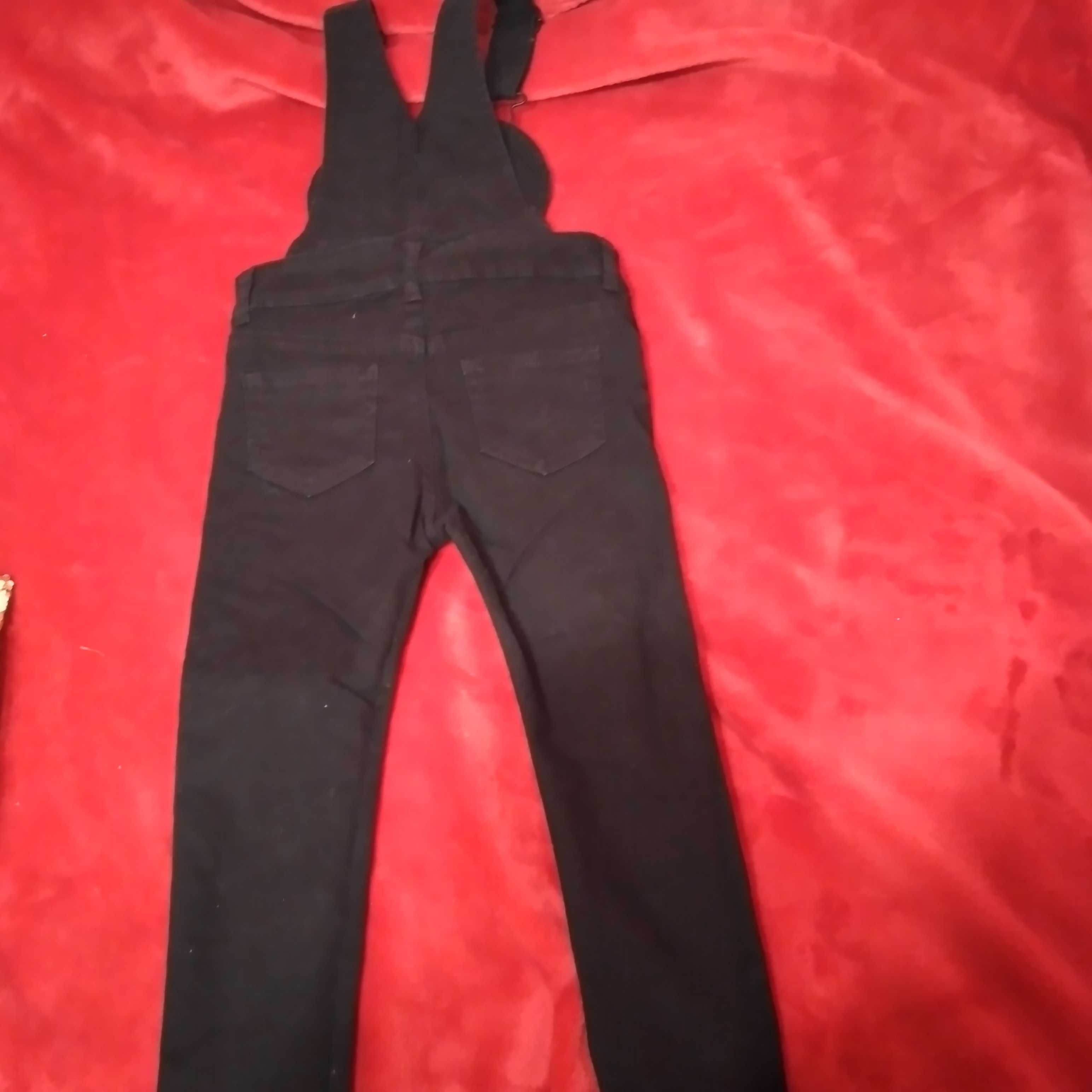 Czarne spodnie ogrodniczki h&m hm dla dziewczynki 98 cm 3-4 lata jeans