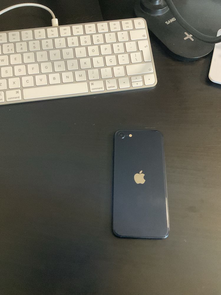 iPhone SE (3 geraçao)