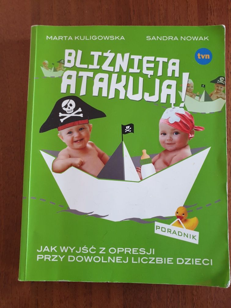 M. Kuligowska, S. Nowak "Bliźnięta atakują" - Prezent na Święta!