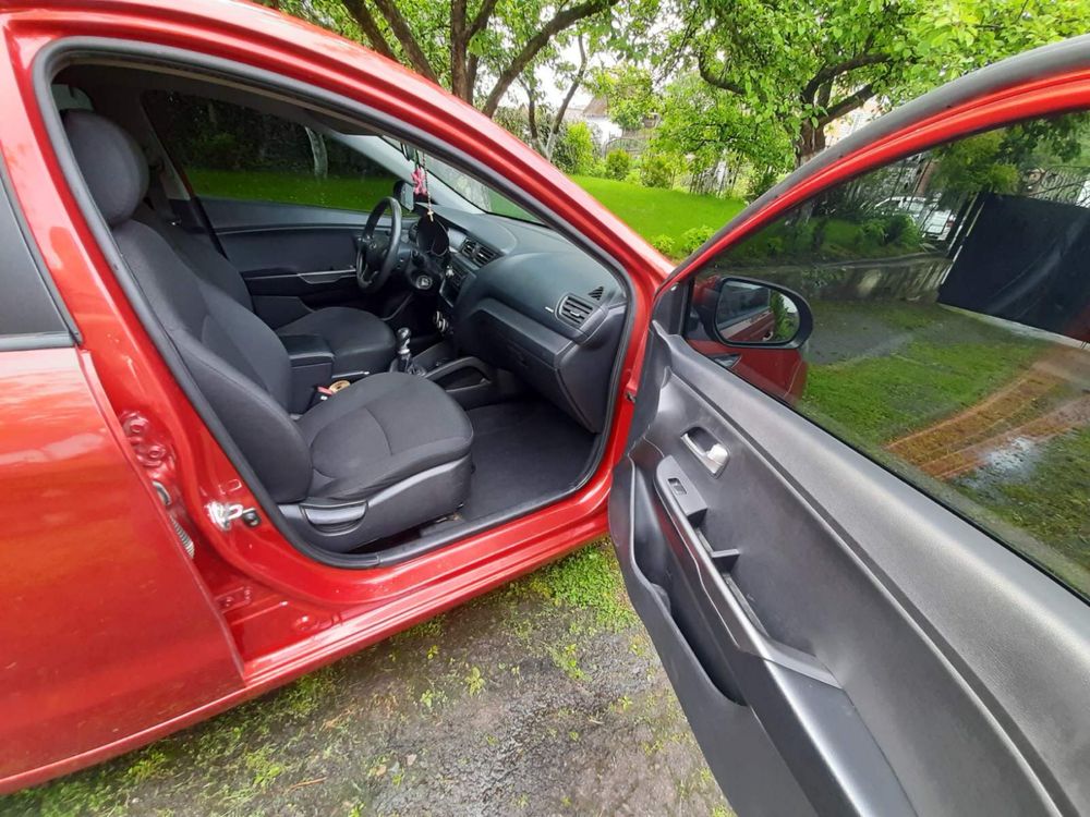 Kia Rio 2012p 1,4 Gaz Бензин Вся в рідній Фарбі.