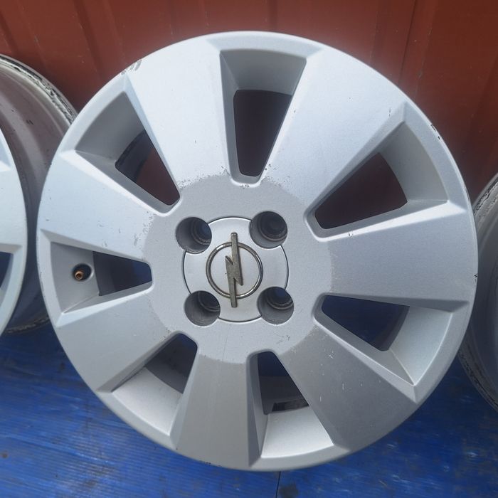 Felgi aluminiowe 15 4x100 Opel Corsa, Meriva, Astra, Combo, Fiat