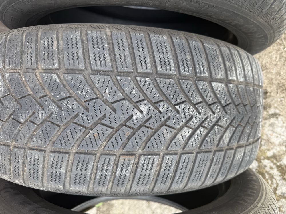 Opony zimowe Semperit 235/55/18 HXL