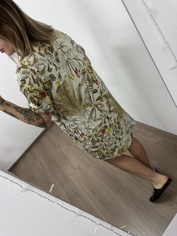 Sukienka w kwiaty h&m