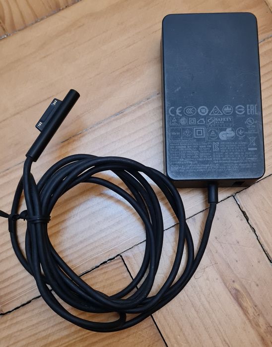 Carregador SURFACE PRO3 original