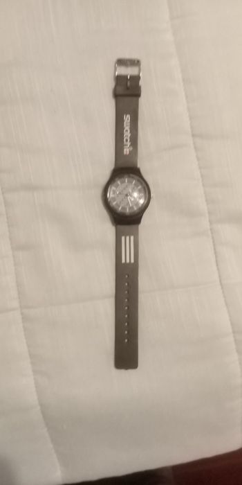 Relógio Swatch..