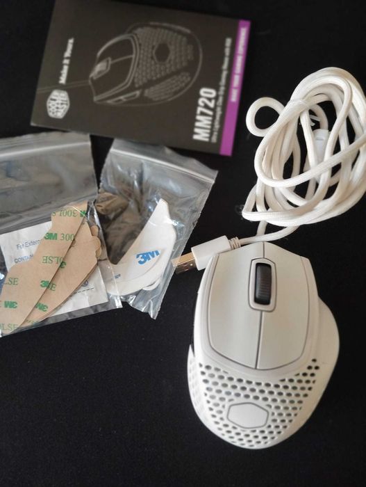 Rato Gaming Cooler master MM720