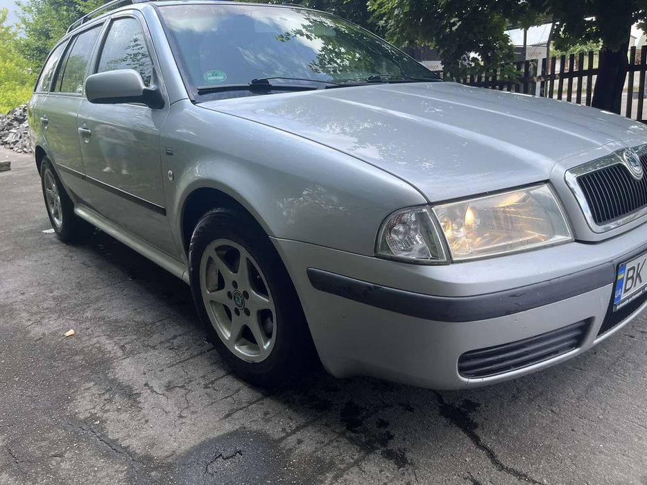 Шкода Октавія 2.0 газ/бензин