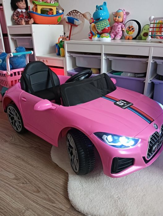 Auto na Aku BMW rozowe