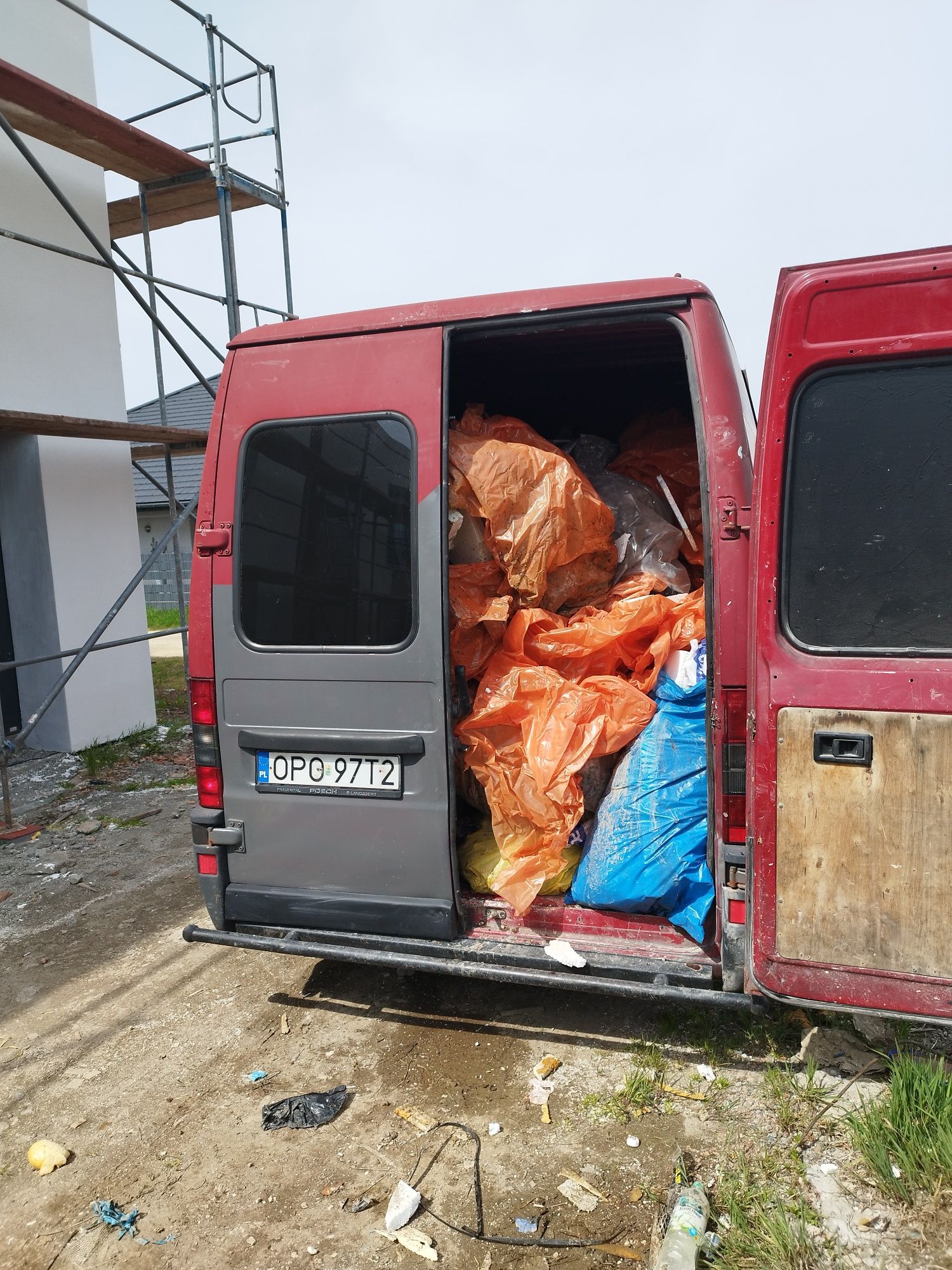 Transport - Przeprowadzki plus EKIPA - Wywóz Starych Mebli, AGD -TANIO