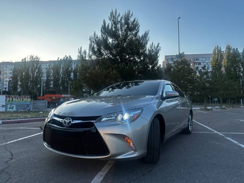 Toyota Camry 2017