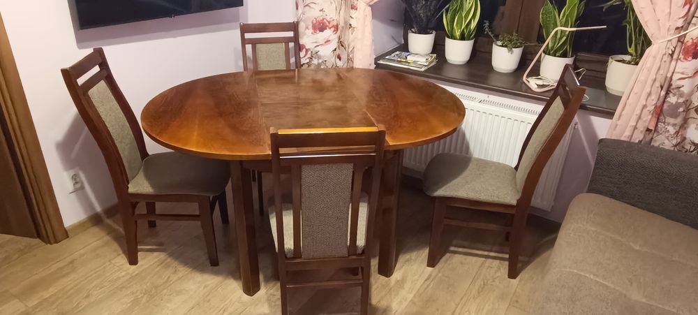 Zestaw mebli pokojowych