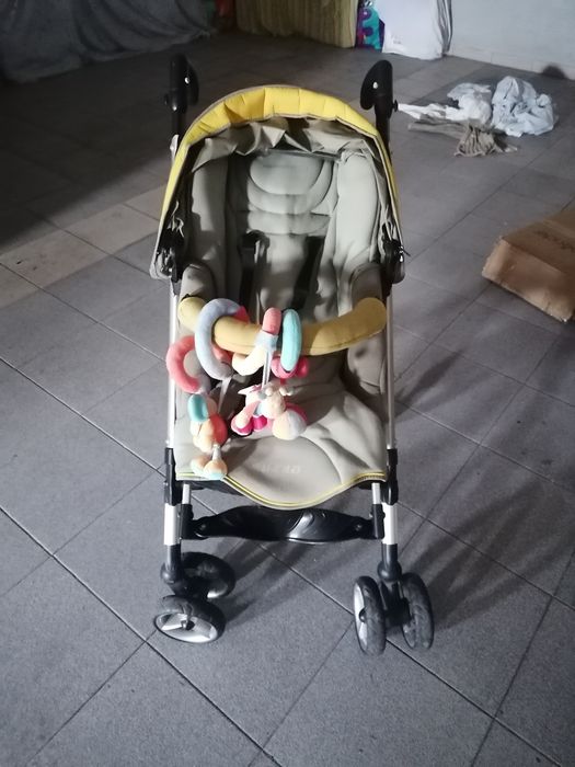 NOVO PREÇO - Cadeira de bebe com ovo da Bebe Confort Loola