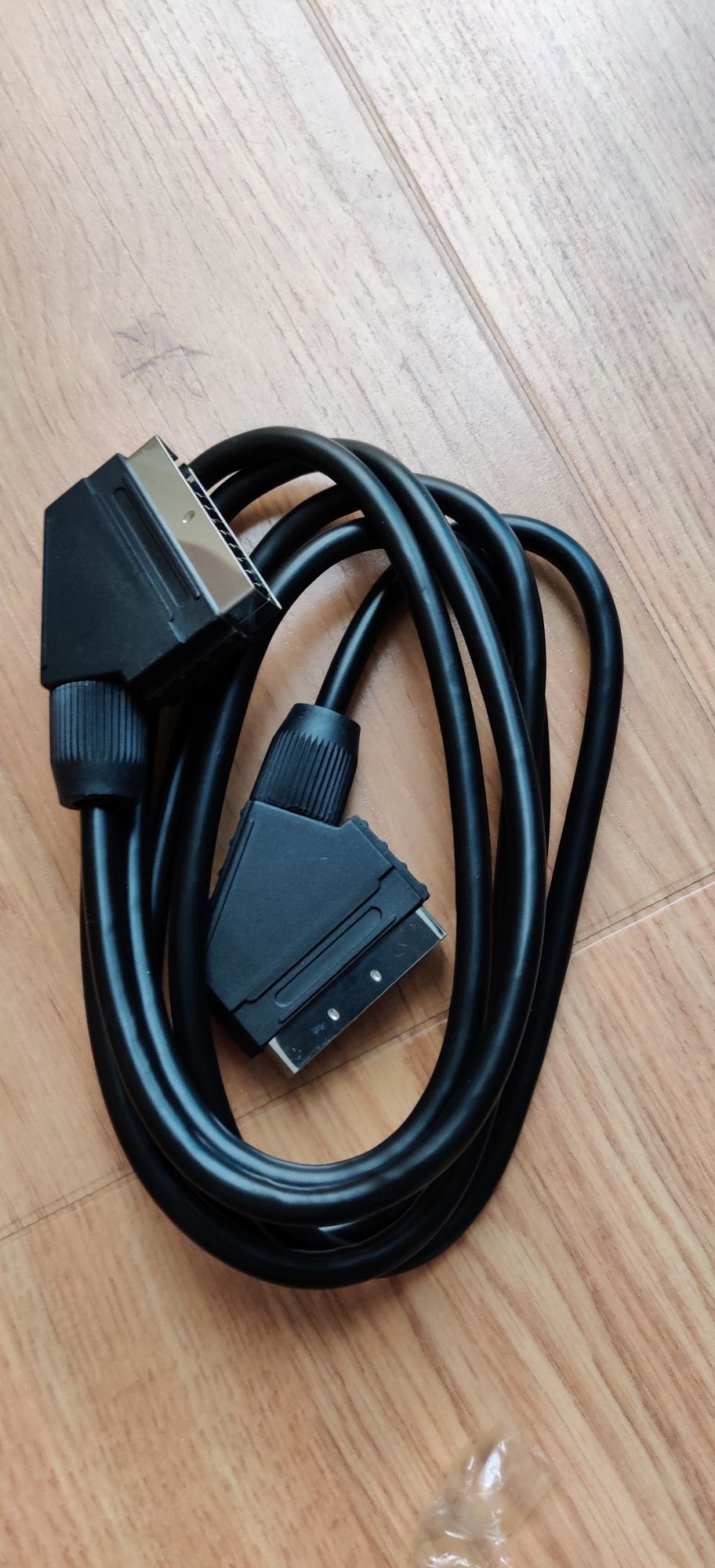Tomada SCART Nova