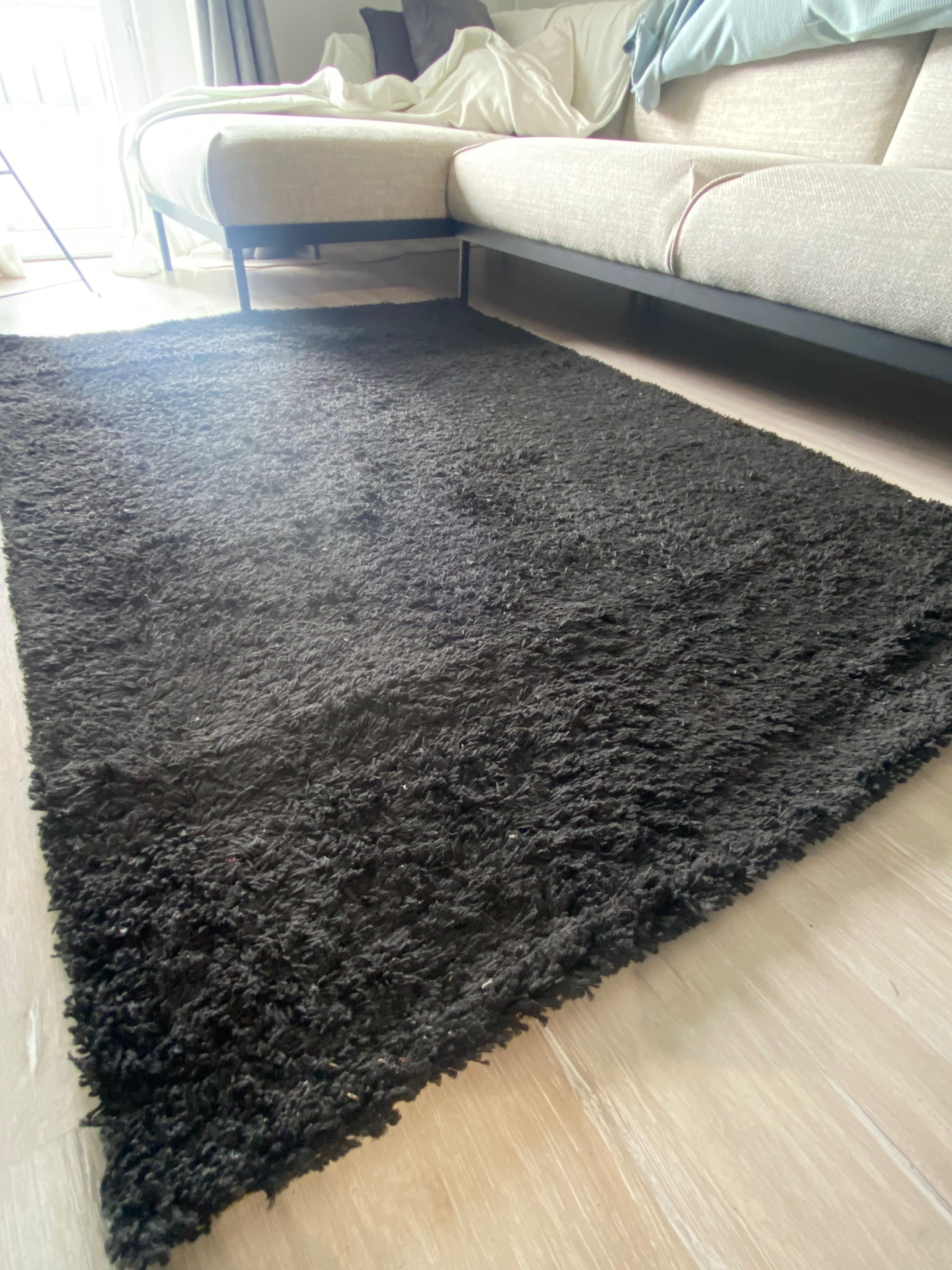 Tapete preto com 135 cm x 195 cm