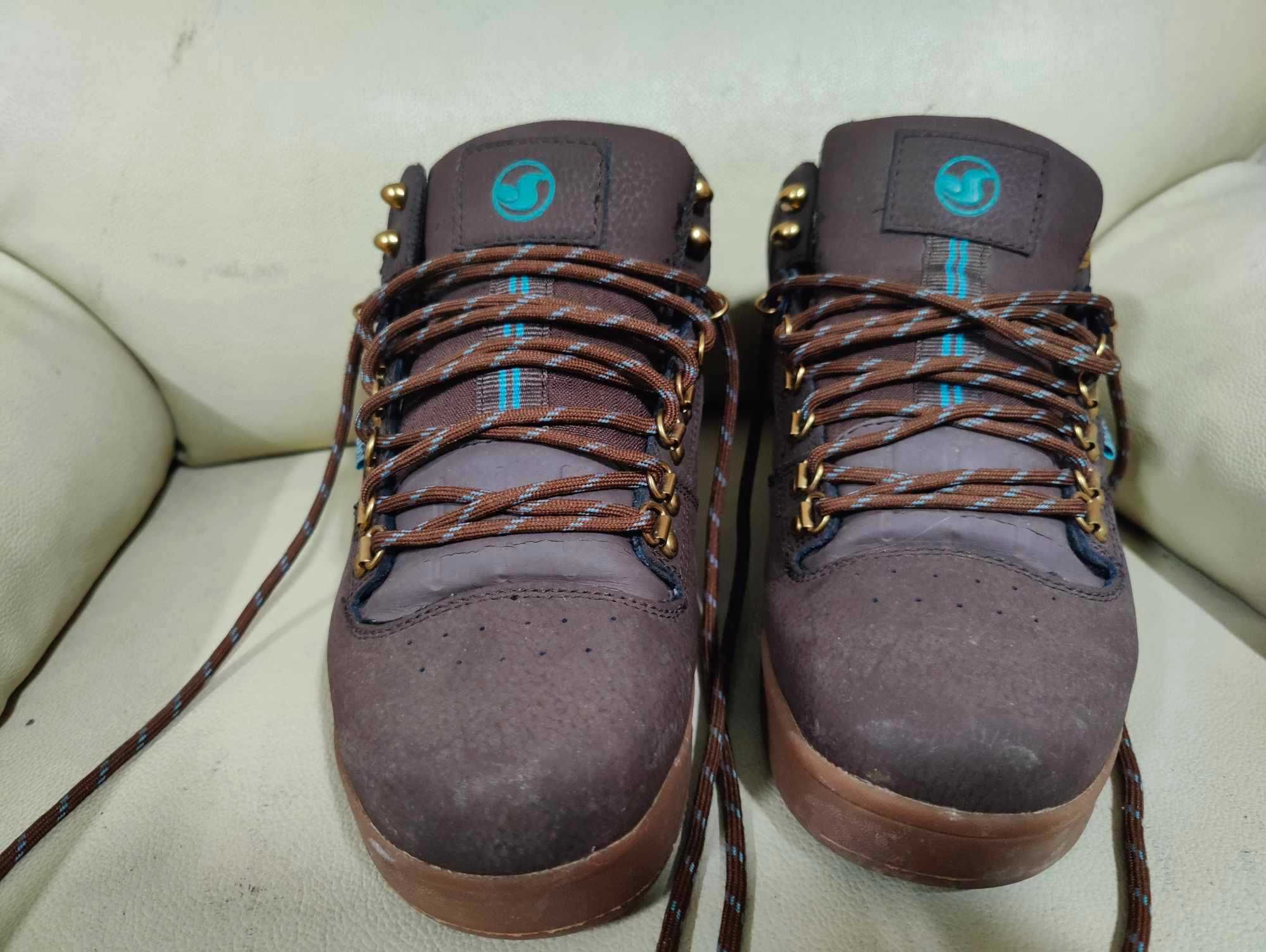 Sapatilhas bota DVS Militia n.º 42 castanhas novas