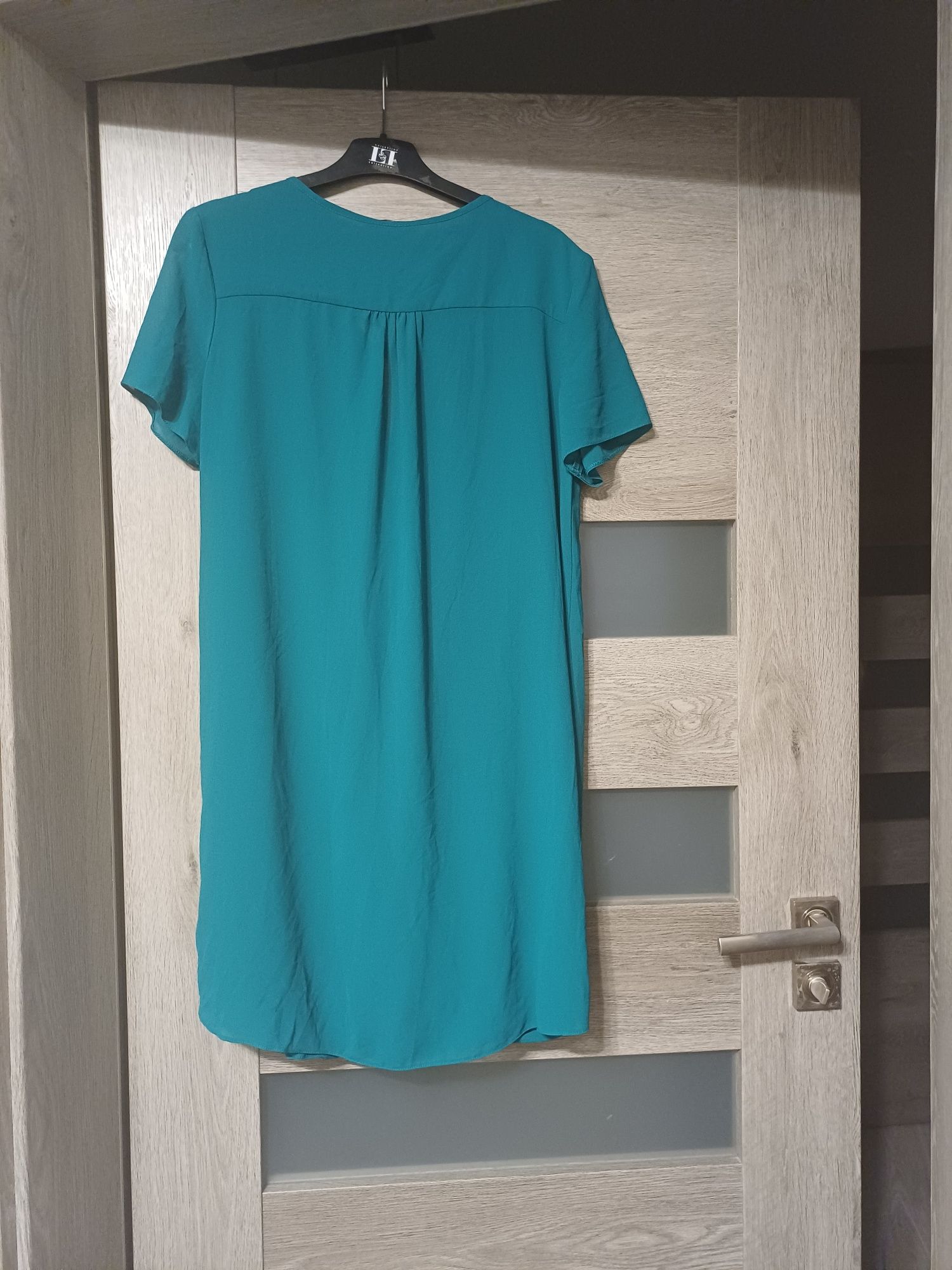 Sukienka wizytowa r  40/42