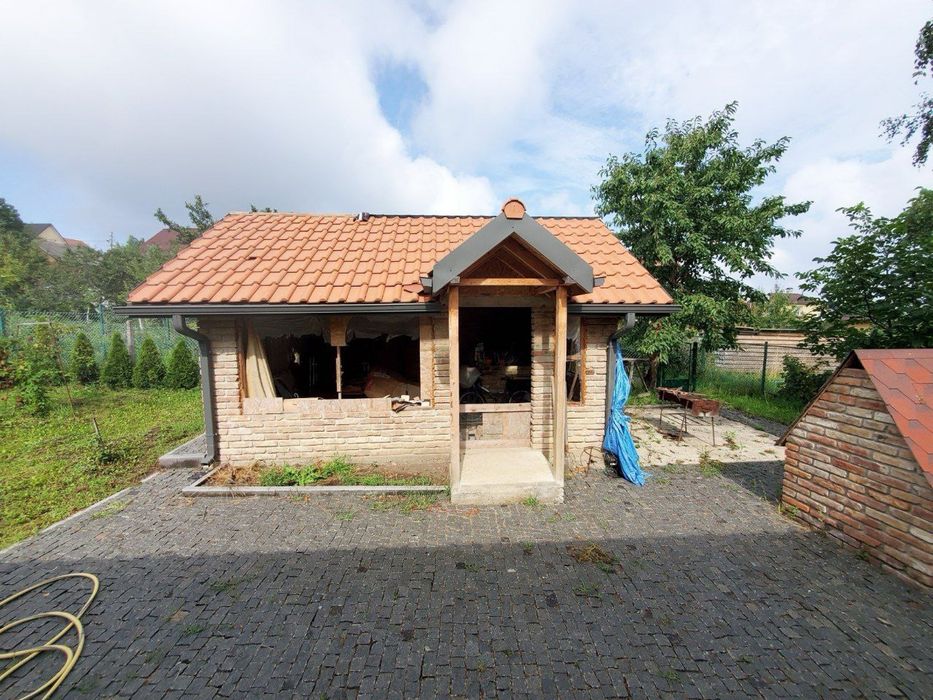 Оренда КЛАСНОГО КОМПАКТНОГО БУДИНКУ, двір, гараж, твердоп.котел, КАМІН