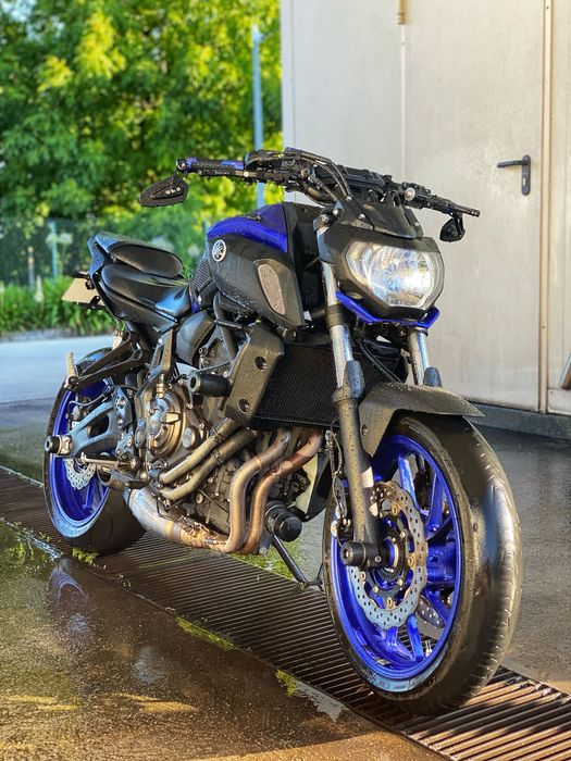 YAMAHA MT07 2019