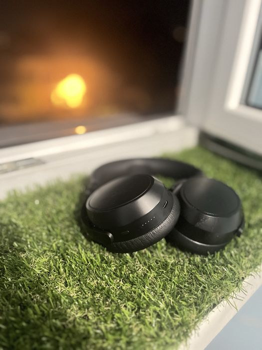 Sennheiser momentum 4