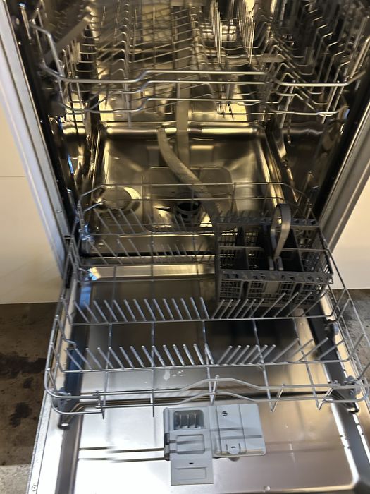 Maquina lavar louça c/ 8meses