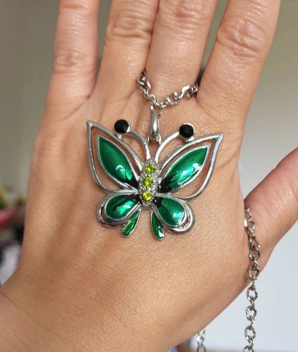 Naszyjnik damski motyl