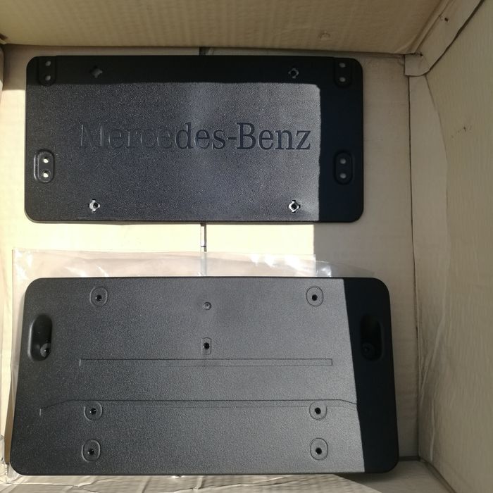 Накладка номерного знака мерседес w213  USA переднего и заднего